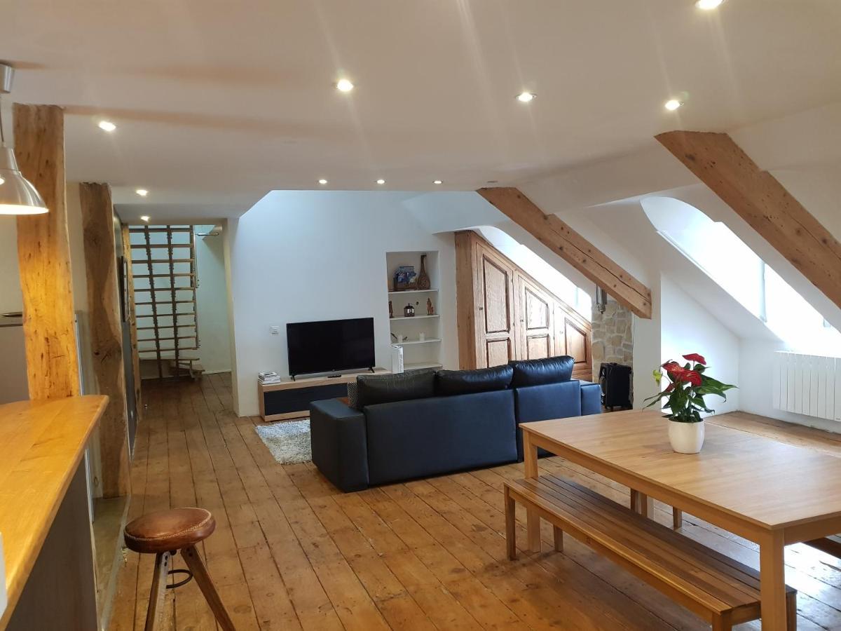 Loft Dans Les Pyrenees Oloron-Sainte-Marie Exterior foto