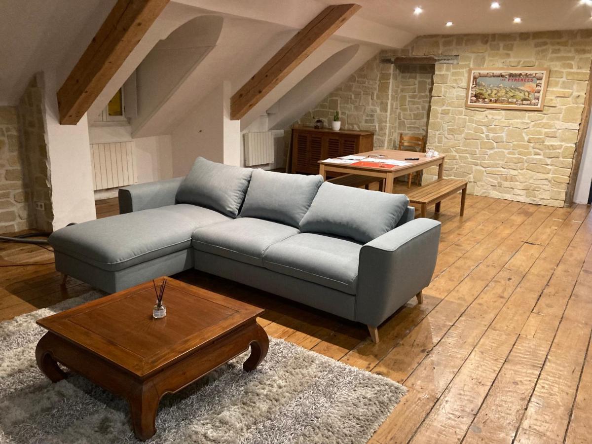Loft Dans Les Pyrenees Oloron-Sainte-Marie Exterior foto